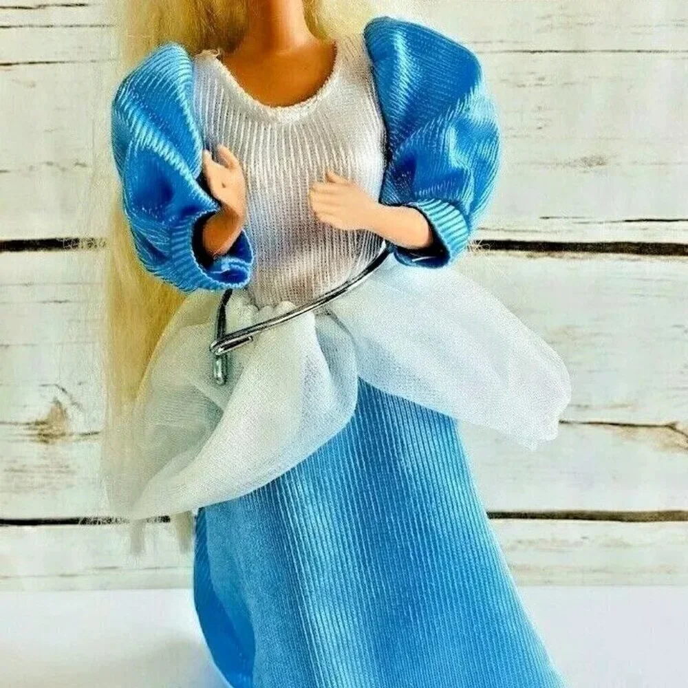 Mattel barbie head